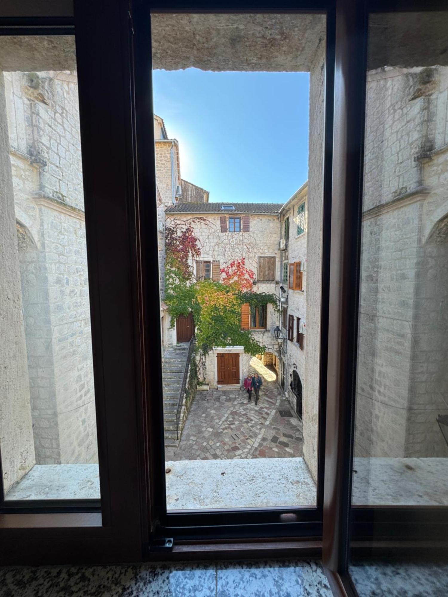 Vita Mundo Hotel Kotor Buitenkant foto