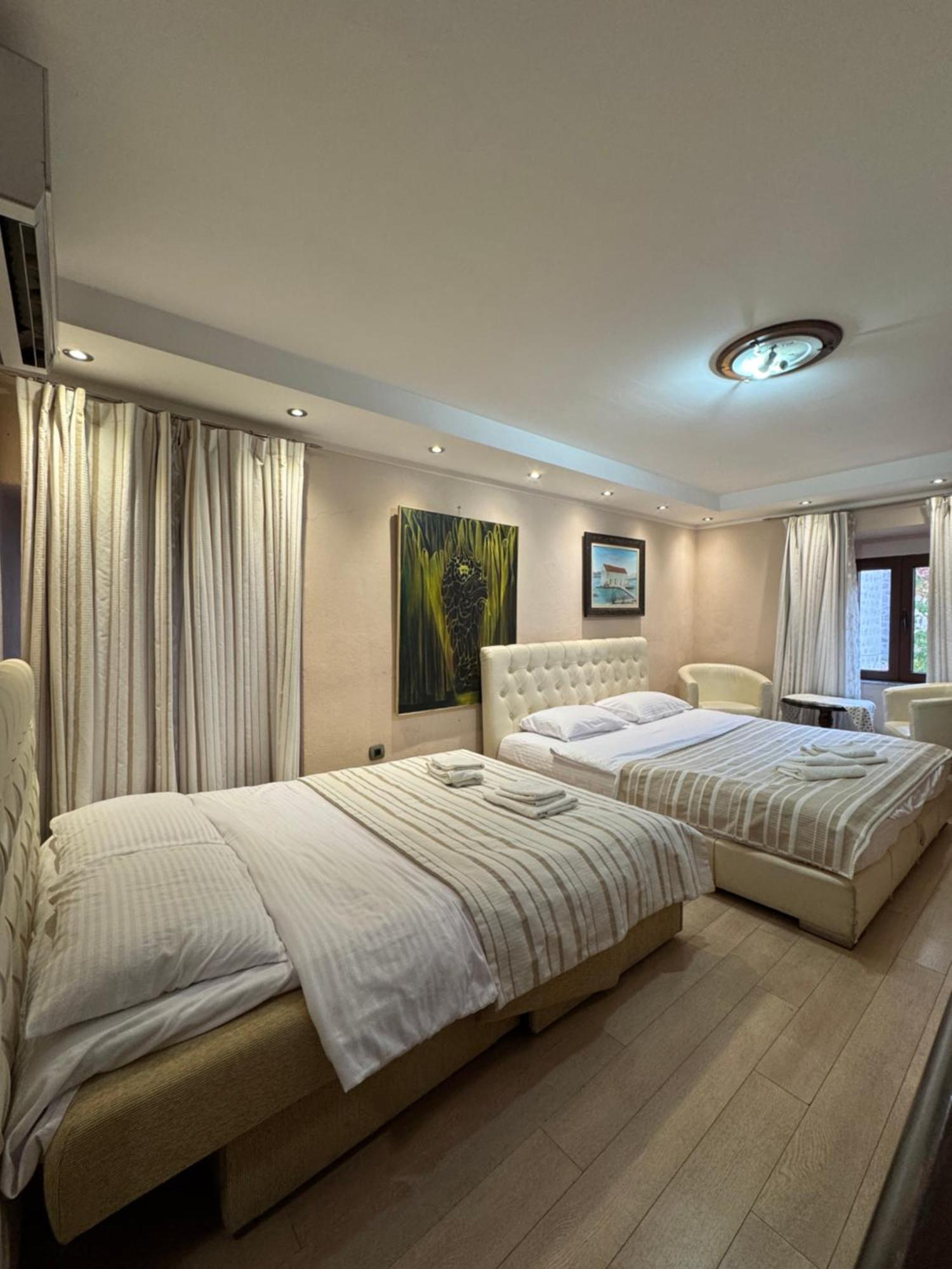 Vita Mundo Hotel Kotor Buitenkant foto